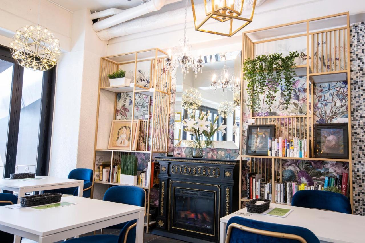 Buena Arte Hostel Ryogoku โตเกียว ภายนอก รูปภาพ